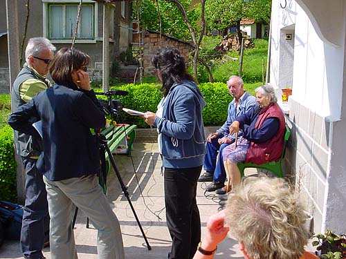 Un momento delle riprese per il film documentario La Stava dei Balcani.